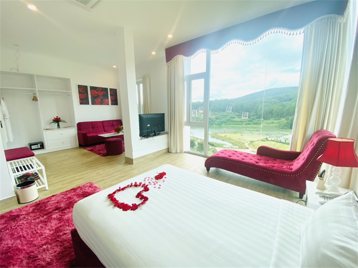 Villa cao cấp 6 Phòng Ngủ Hướng Hồ